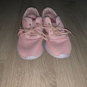 Perfect condition - laces a little dirty from being stored away -